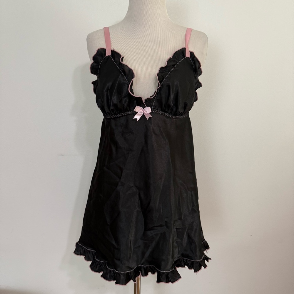 NWT Cinema Etoile Seductivewear Womens Small Black Satin Babydoll W/Robe set